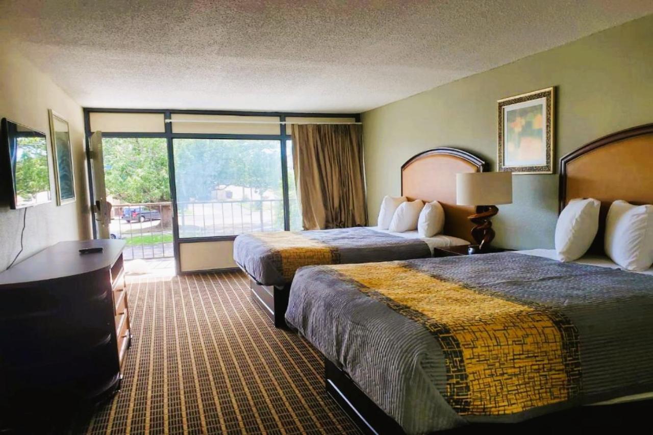Palmetto Inn & Suites By Oyo Orangeburg Dış mekan fotoğraf